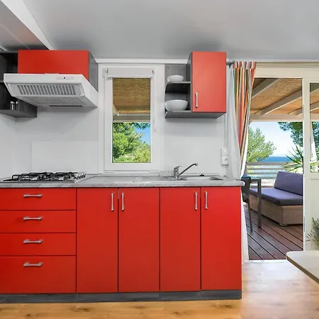 Kamp Vira Mobile Homes Üdülőpark