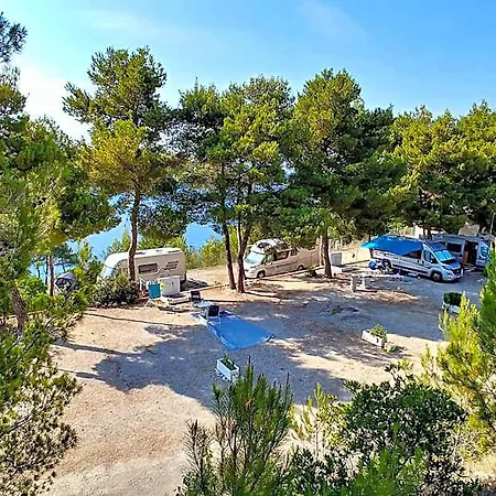 Holiday park Kamp Vira Mobile Homes Hvar Town
