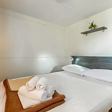 Holiday park Kamp Vira Mobile Homes 4*