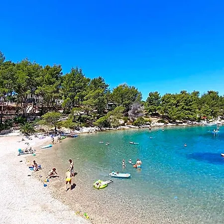 Holiday park Kamp Vira Mobile Homes