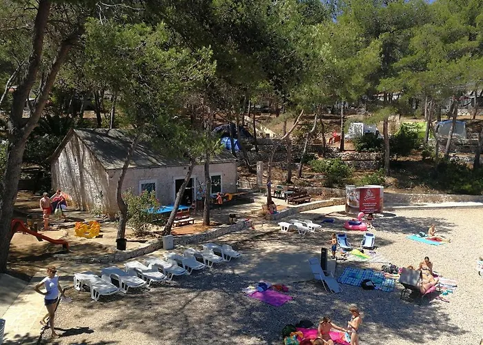 Kamp Vira Mobile Homes Hvar Town