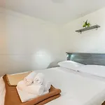 Kamp Vira Mobile Homes פארק נופש חוואר