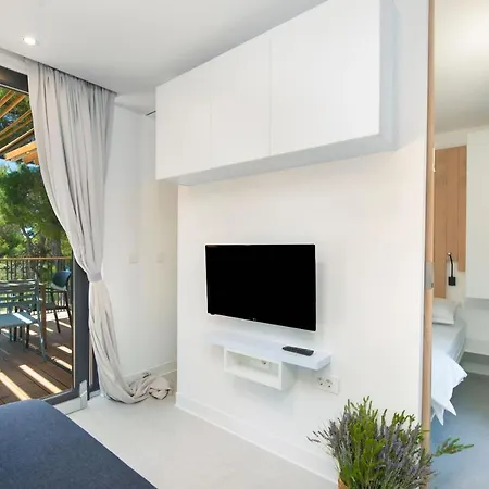 Kamp Vira Mobile Homes Ferienpark Hvar Town