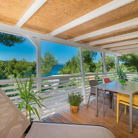 Kamp Vira Mobile Homes Holiday park 4*