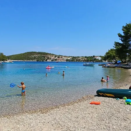 Ferienpark Kamp Vira Mobile Homes Hvar Town