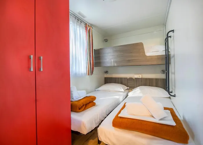 Kamp Vira Mobile Homes